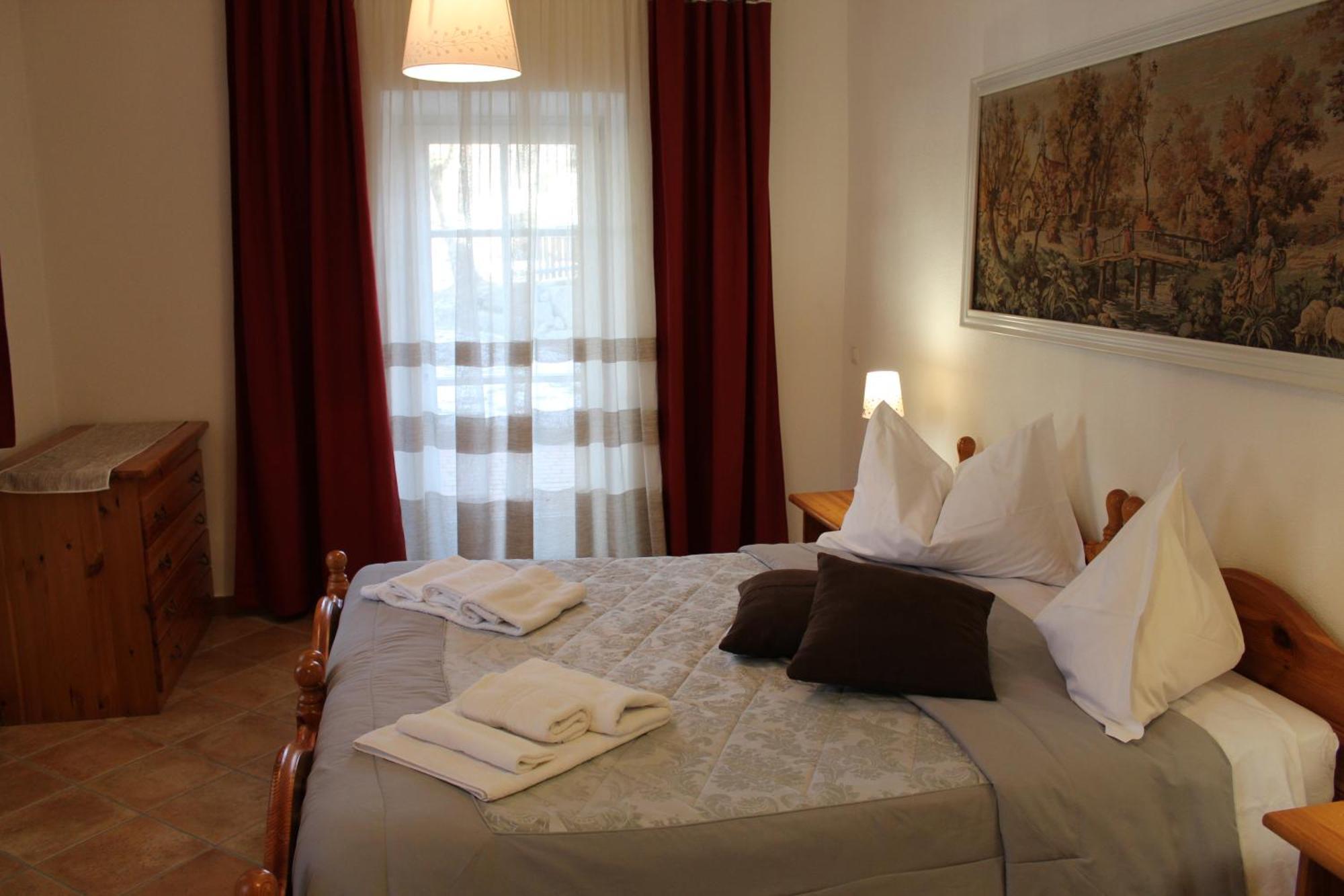 Residenze Sonnenschein Aparthotel วิลลาบาสซา ภายนอก รูปภาพ