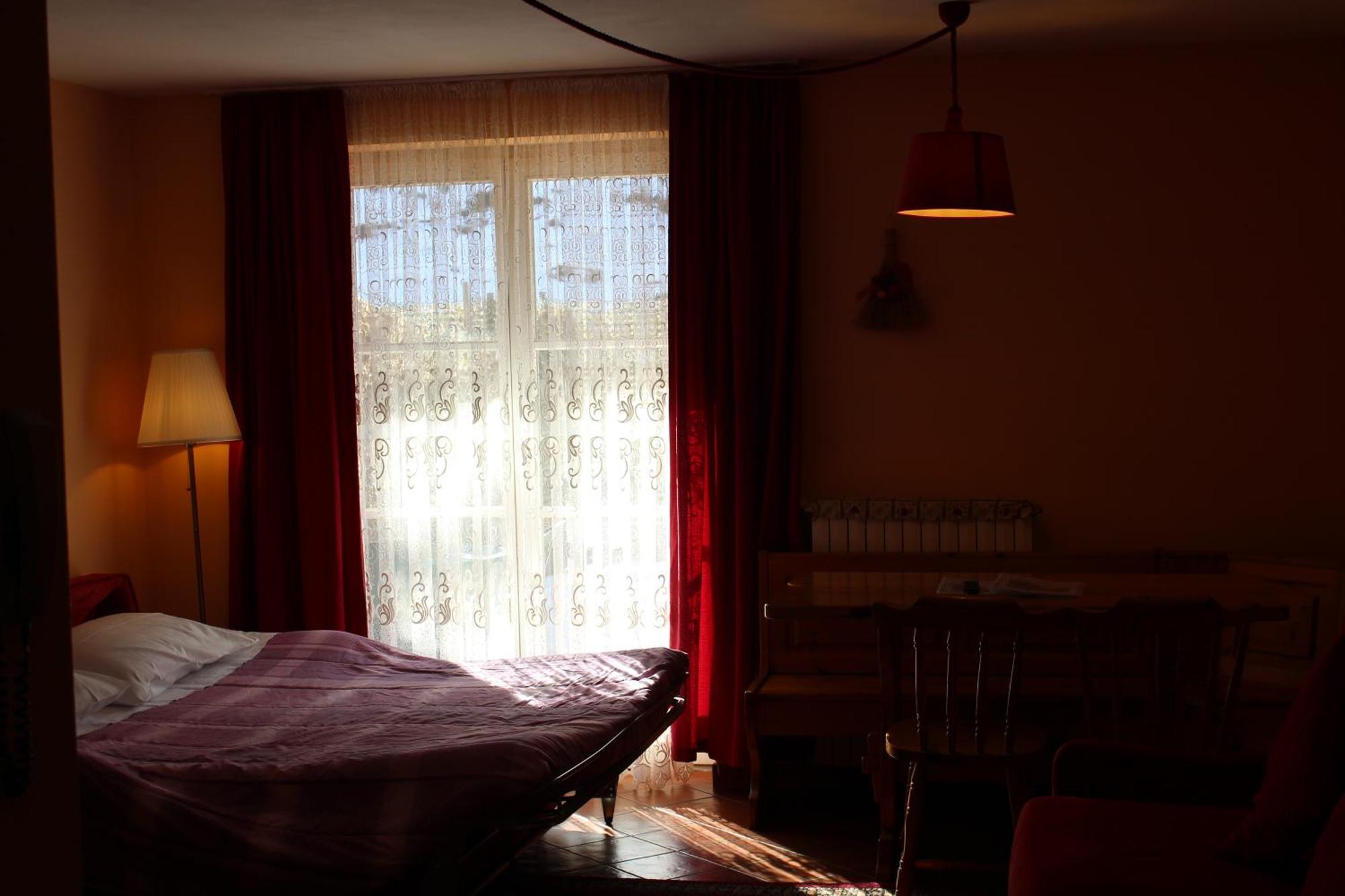 Residenze Sonnenschein Aparthotel วิลลาบาสซา ภายนอก รูปภาพ